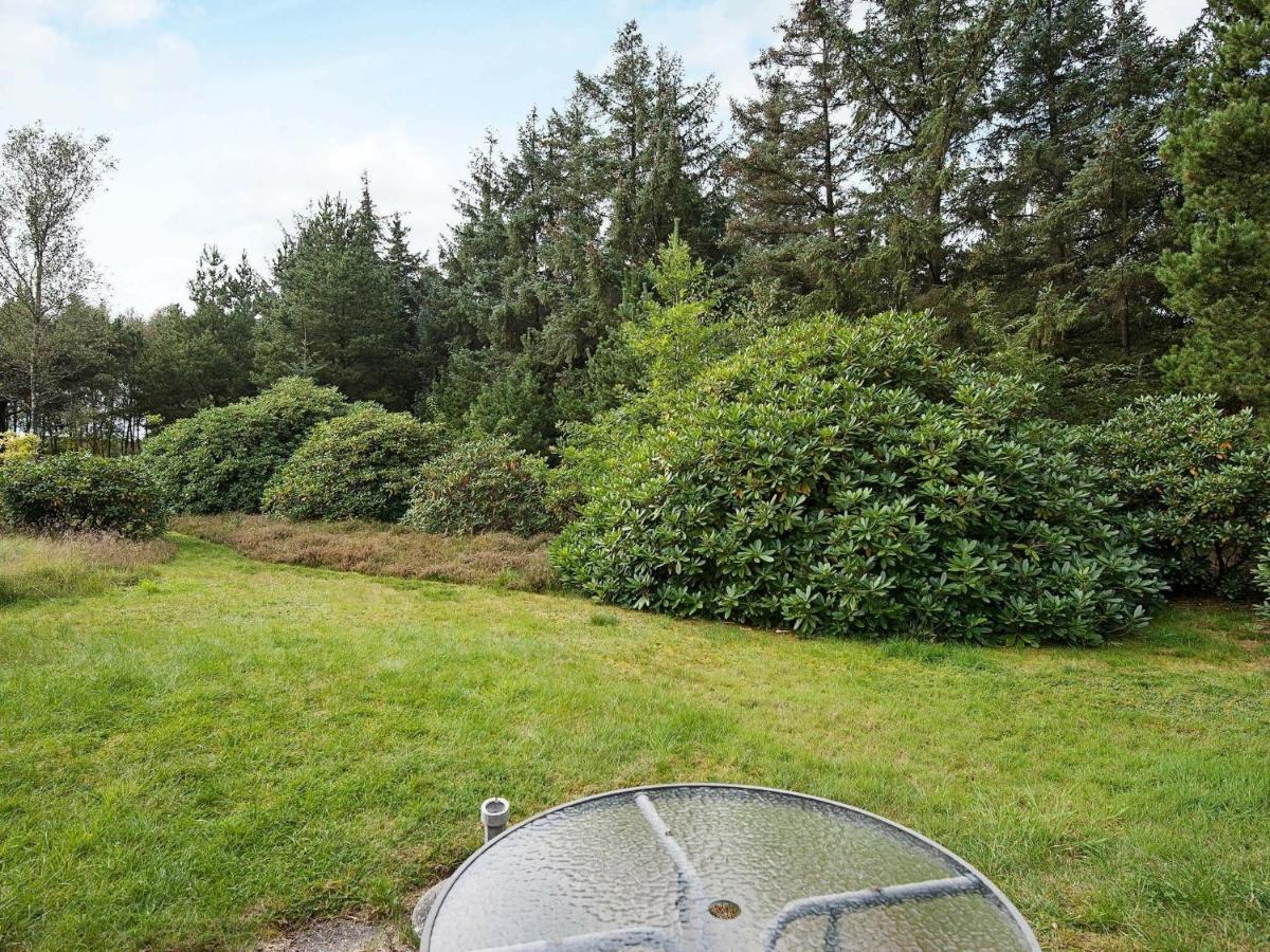 5 Person Holiday Home In R M Vesterhede Esterno foto